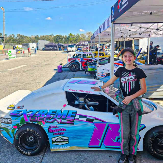 Maci Prowell and her Bandolero at Auburndale Speedway.
