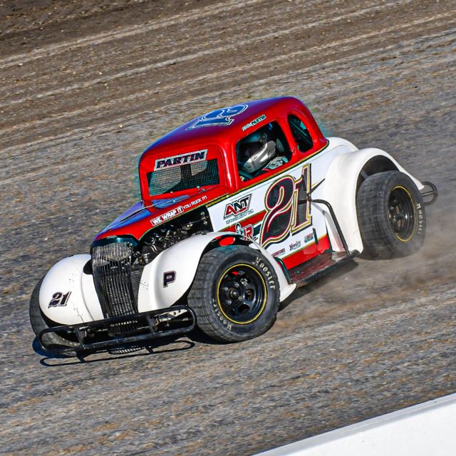 Steven Partin running in practice during the 2025 INEX Legend Car Dirt Championship Nationals at Nodak Speedway.